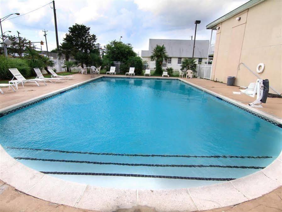M Star Norfolk Virginia Beach Екстериор снимка